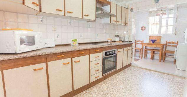 APARTAMENTO VILLA DE ROTA - VISTA MAR, 135m2, Terraza, SAT TV y más Rota Exterior foto
